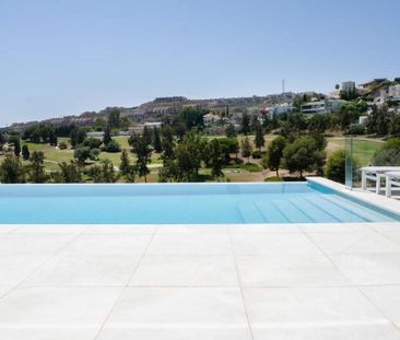 Luxury Villa for rent in Benahavís, Andalusia - Photo 5