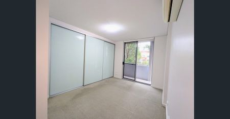 Highly Sought-After Turramurra Location with Secure Double Parking - APPLICATION RECEIVED - Photo 4