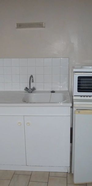 Location Studio 1 pièces 15 m2 à Vierzon - Photo 1