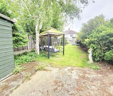 Westland Avenue, Hornchurch, RM11 - Photo 5