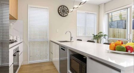 Immaculate 4-Bedroom Standalone Home - Photo 4