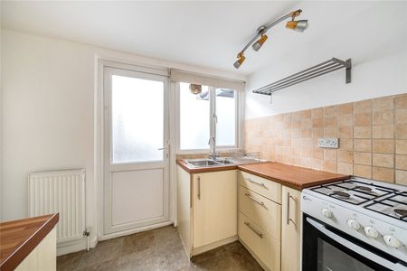 Mulkern Road, N19, London - Photo 5