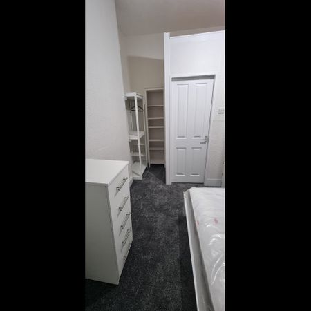 1 Bed Flat, Saxby Street, LE2 - Photo 4