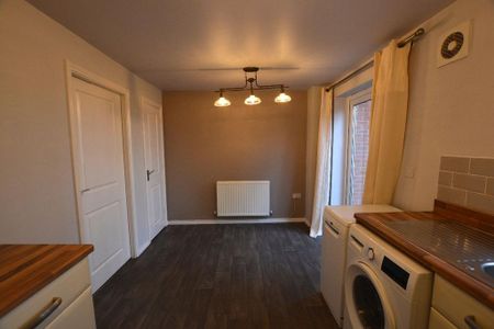 3 bedroom terraced house to rent - Photo 5