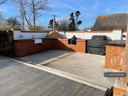 2 bedroom bungalow to rent - Photo 5