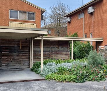 2/23 Station Road, Rosanna - Photo 6