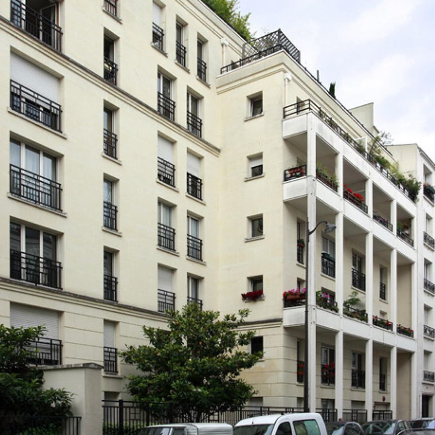location Appartement T1 DE 27.08m² À PARIS - Photo 1