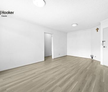 Bright & Modern 2 Bedroom Apartment - Photo 6