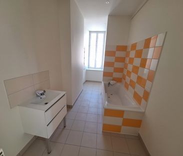 Location Appartement 4 pièces 97m² - Photo 5