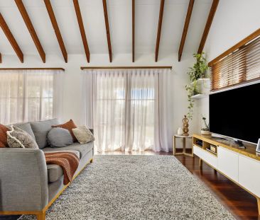 Timeless charm meets modern living in coveted Glenbrook - Photo 2