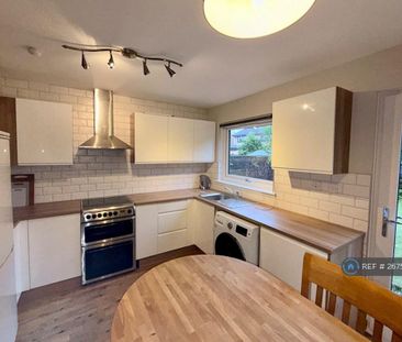 2 bedroom terraced house to rent - Photo 5