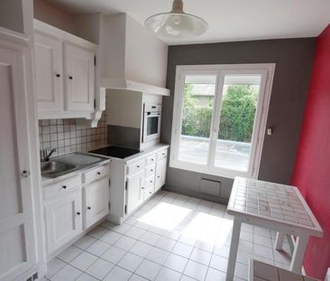 Location Appartement 3 pièces 69m² ANGERS 49000 - Photo 3