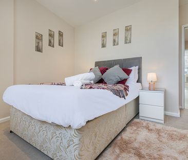 2 Bed Flat, North Street, BN1 - Photo 4
