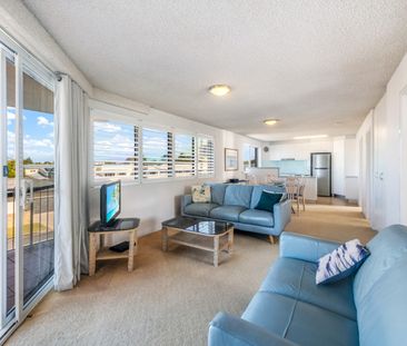 6/15 Esplanade, Golden Beach, Qld 4551 - Photo 4