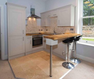 2 bedroom flat to rent - Photo 4