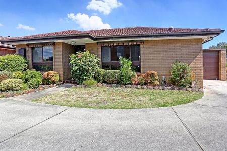 Discover Your Ideal Home in the Heart of Noble Park! - Photo 4