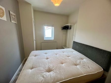 Devon Place - Photo 2