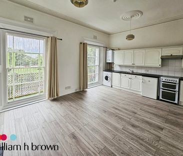 Orwell Road, Harwich - Photo 2