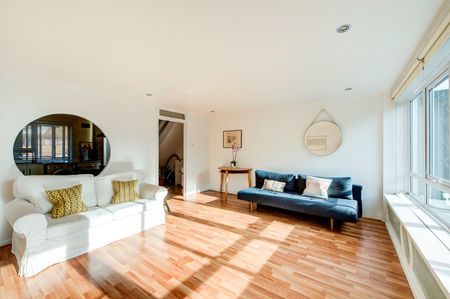 3 Bed Maisonette, Ebenezer Mussel House, E2 - Photo 2