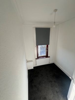 2 Bed Flat, Grove Green Road, E11 - Photo 1