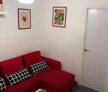 Calle de Sombrerete, Madrid, Community of Madrid 28012 - Photo 6