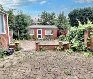 4 Bed Terraced House, Evington Road, LE2 - Photo 5