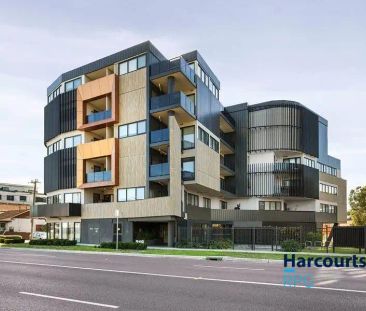 “One Bedroom Apartment with Car Spot” - Photo 6
