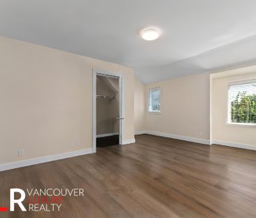 House in Vancouver West Side, BC - Photo 4