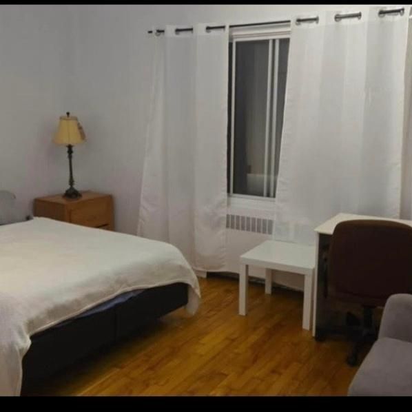 Appartement à louer - Montréal (Côte-des-Neiges/Notre-Dame-de-Grâce) (Côte-des-Neiges) Appartement à louer - Montréal (Côte-des-Neiges/Notre-Dame-de-Grâce) (Côte-des-Neiges) - Photo 1