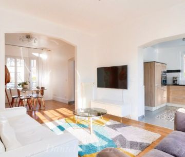 Maison • Le Vésinet - Photo 1