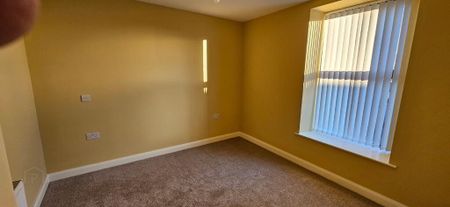 First Floor Apartment, 22a Main Street, Dromore, Omagh, BT78 3AE - Photo 5