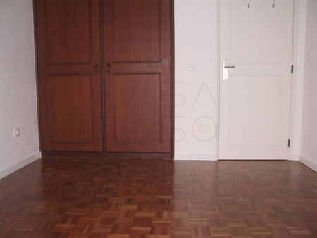 Apartamento T4 em Setúbal - Photo 4