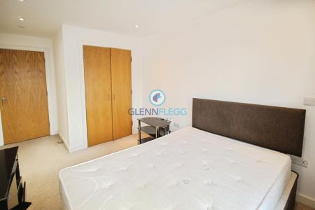 2 bedroom apartment to rent - Photo 2