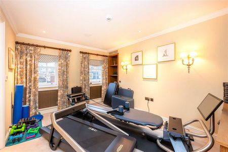 Upper Brook Street, W1K - Photo 5