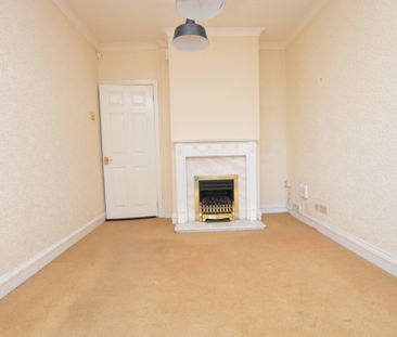 4 Bedroom Detached House - Photo 4