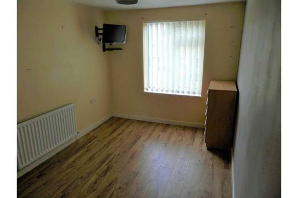 Primrose Hill, Kings Norton, Birmingham, B38 - Photo 1