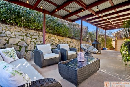 8 Binaburra Place, Queanbeyan NSW 2620 - House For Rent | Domain - Photo 5