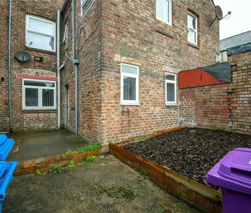 Larkhill Place, L13 9BS, Liverpool - Photo 5