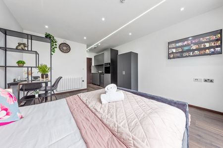 1 Bed Flat, Woodstock Road, NW11 - Photo 2