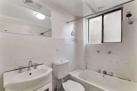 17/8-10 Goulburn Street, Warwick Farm, NSW 2170 - Photo 5