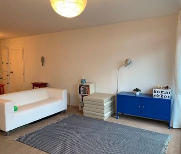 Studio Flat, Breton House Barbican, EC2Y - Photo 3