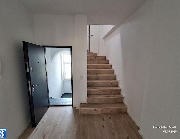 6 Zimmer Wohung Erstbezug nach Sanierung ,moderne Bäder,helle Räume und viel Platz im neuen Heim - Photo 1