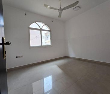 One bedroom and living room, ground floor, Al Rawd - Photo 5