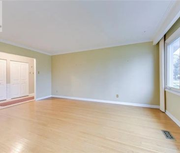 664 GENEVA PARK Drive - Photo 2