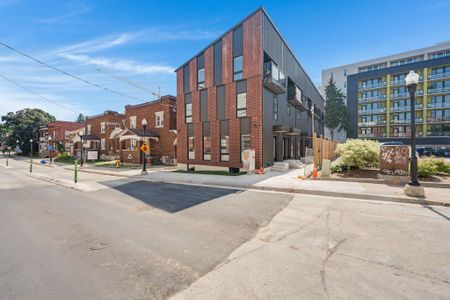 For Lease - 15 Cedar Street Unit# 2, Kitchener, Ontario - Photo 4