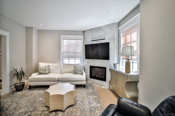 For Lease - 128 Chisholm Street, Oakville, Ontario - Photo 1