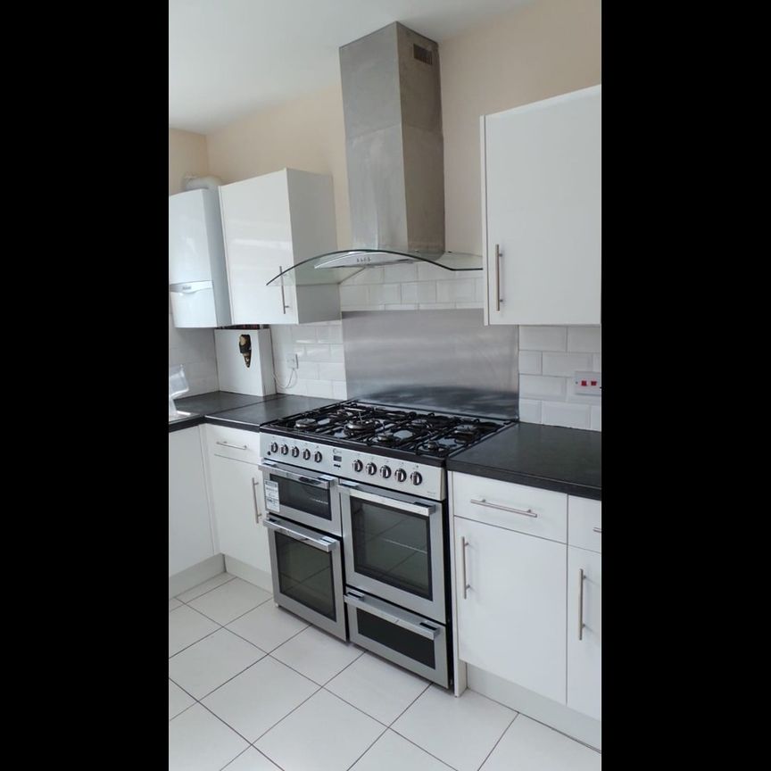 Room in a Shared House, Coventry, CV4 - Photo 1