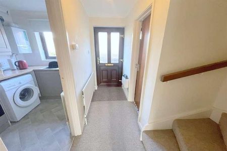 Court Leet, Steyne Road, BN25 - Photo 3