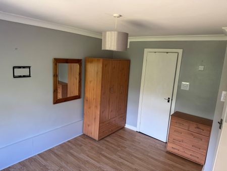 1 Bed Flat, Cuckmere Lane, SO16 - Photo 5