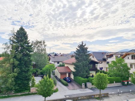 Wals: Möbliertes WG-Zimmer im Dachgeschoss, Top 4/3 - Photo 3